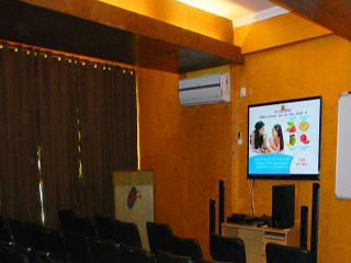 Hotel Shyama International New Delhi Exterior photo